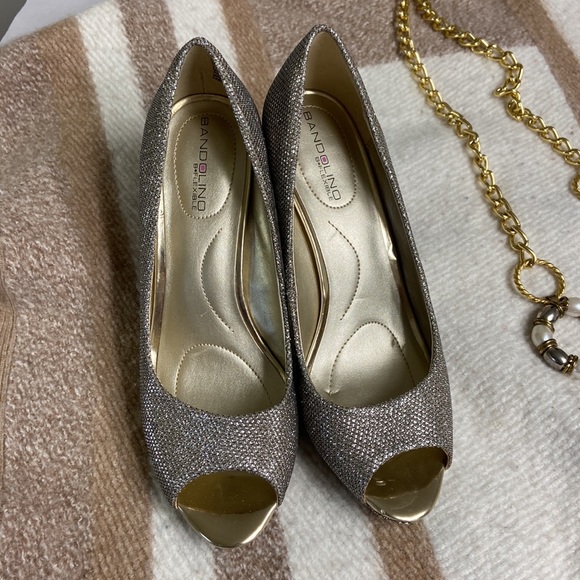 Bandolino metallic glitter sparkly peep toe heels size 6.5 - Picture 7 of 8